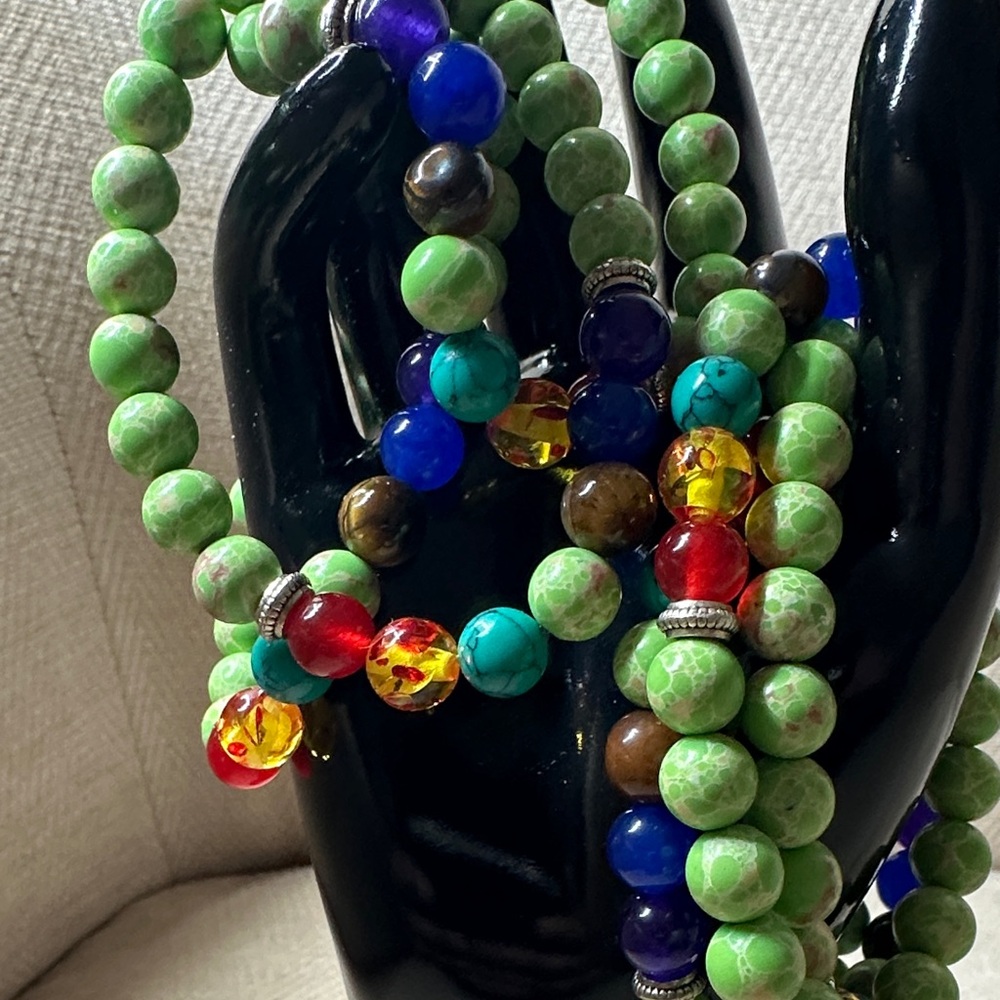 Bracelet Multicolor Beaded Set Of (6) - Picture 4 of 9